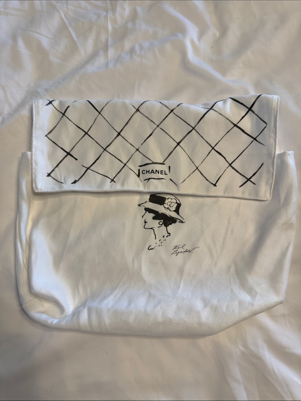 CHANEL Dust Bag